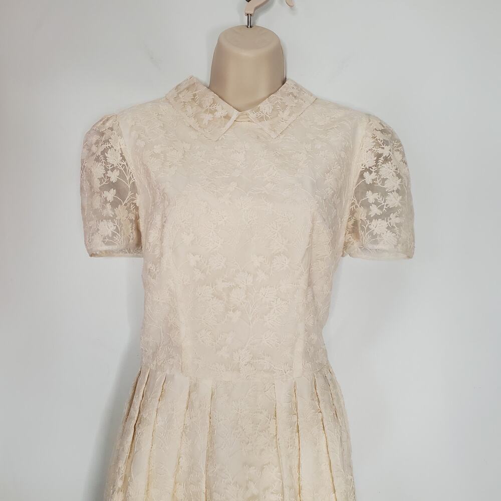 Gal Meets Glam Amelia Embroidered Fit & Flare Dress Cream Ivory Wedding Size 8 - Picture 3 of 9